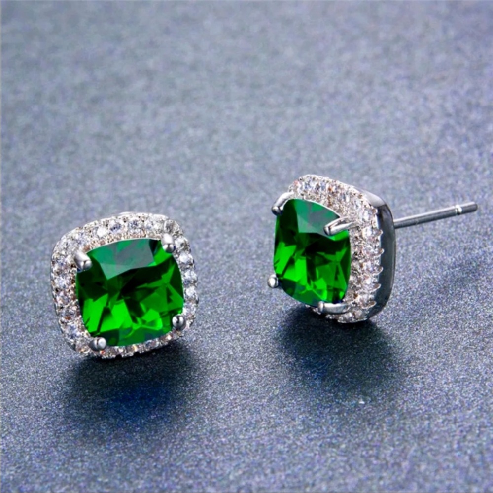 New 925 Silver Square Green Diamond Earrings